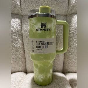 NWT Citron Tie-Dye 40oz Stanley Quencher Target Exclusive